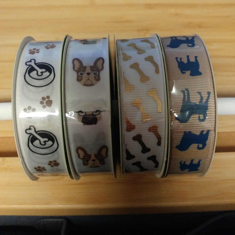 New Floral Garden Pet Ribbon. Dog Themed still wrapped, never used